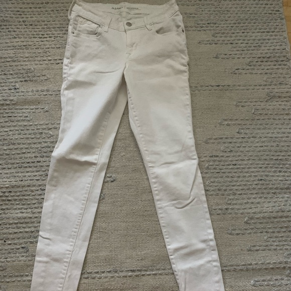 OLD NAVY ROCKSTAR JEANS - Picture 1 of 2